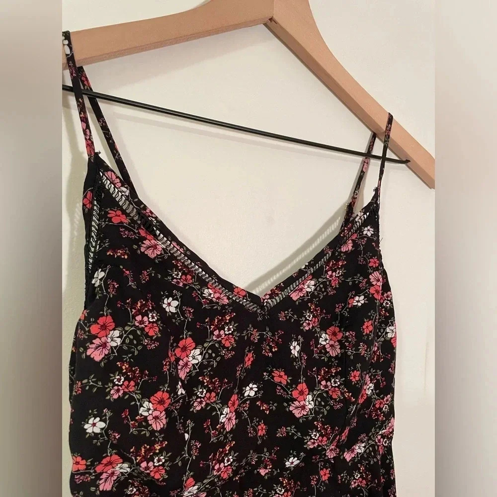 Lulu’s Floral Print Flowy Spaghetti Strap Boho Dress With Slit, Size XS EUC Y2K